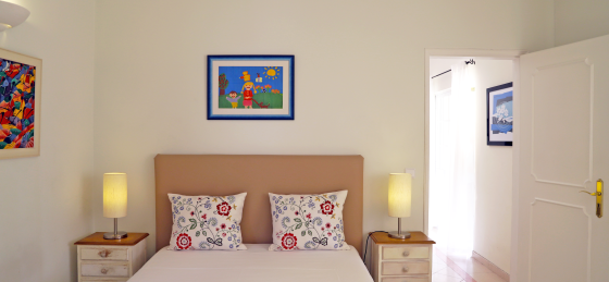 img_1945_edit.png Book a villa holiday in Algarve