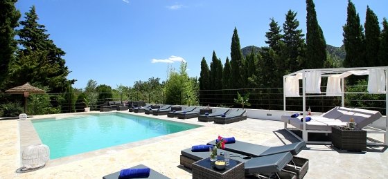 Villa rentals in Pollensa