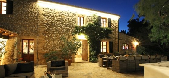 Book a villa holiday in Pollensa