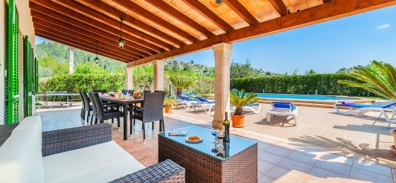 llorens_-_terrace_02_2400x1600.jpg Villa holidays in Pollensa