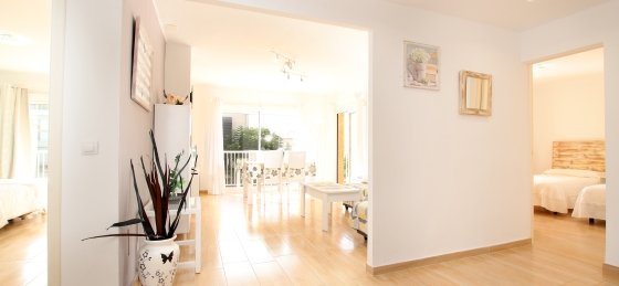 parra_apt._-_interior_1.jpg Book a villa in Balearic Islands