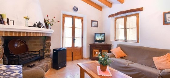 pedro_monjo_-_saloon_2_2400x1600.jpg Holiday home in Spain villa booking