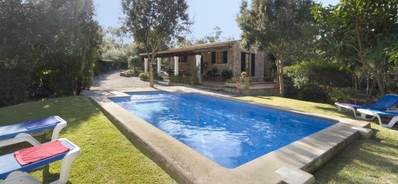 pedro_monjo_-_swimming_pool_03_2400x1600.jpg Villa in Spain to rent