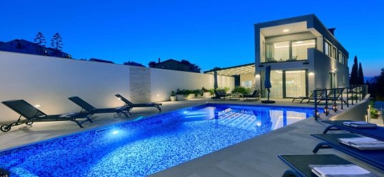 photo_resizer_2021_08_05_06_55_06_121.jpg Villa in Dalmatia to rent