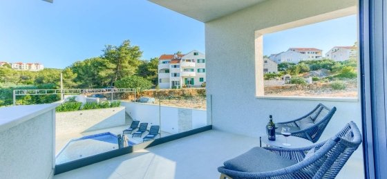 photo_resizer_2021_08_05_06_55_06_61.jpg Holiday home in Brac villa booking