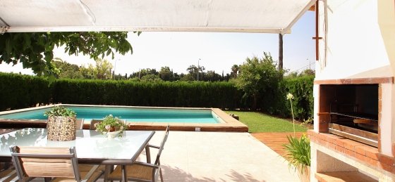 Book a villa holiday in Spain