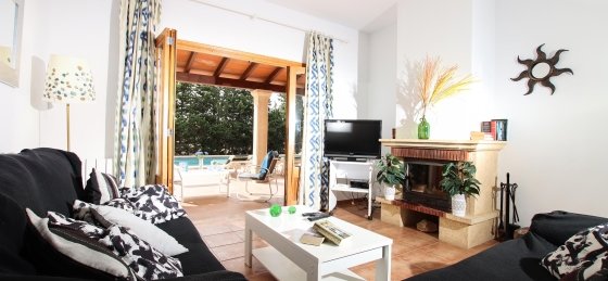 punta_colet_-_saloon_01_2400x1600.jpg Holiday villas in Balearic Islands