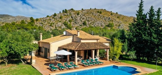 punta_colet_-_swimming_pool_a01_new.jpg Holiday home in Spain villa booking