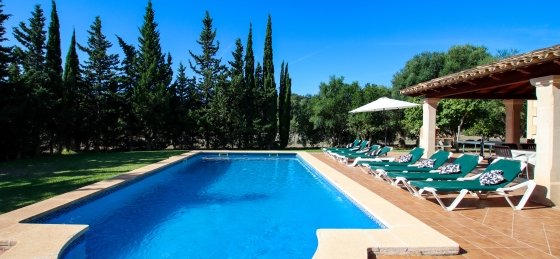 punta_colet_-_swimming_pool_b06_new.jpg Villa in Balearic Islands to rent