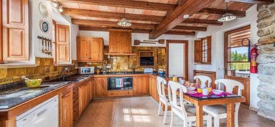 Book a villa in Spain