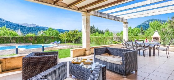 Book a villa in Mallorca