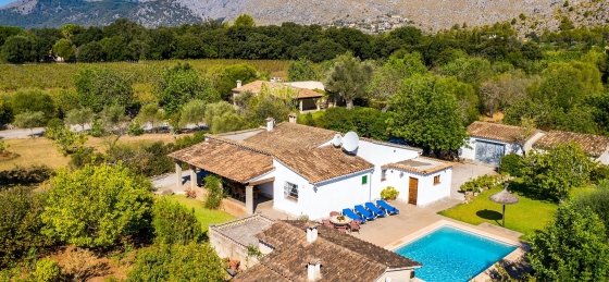 rei_vila_-_swimming_pool_08_2400x1600.jpg Holiday home in Pollensa villa booking