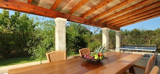 rei_vila_-_terrace_02_2400x1600.jpg Holiday home in Spain villa booking