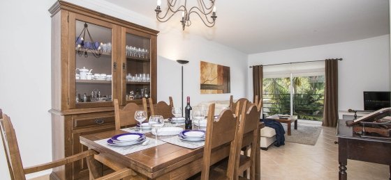 sala1.jpg Holiday villas in Almancil