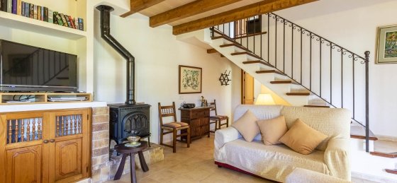 sort_-_saloon_2_2400x1600.jpg Book a villa holiday in Spain