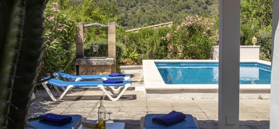 sort_-_swimming_pool_11_2400x1600.jpg Villa holidays in Pollensa