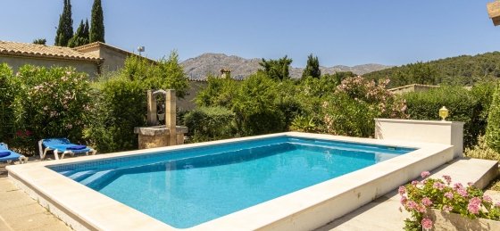 sort_-_swimming_pool_5_2400x1600.jpg Villas in Spain