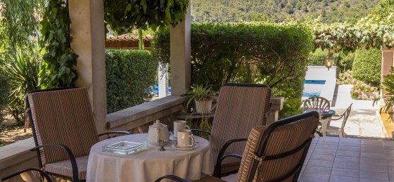 sort_-_terrace_2_2400x1600.jpg Book a villa in Balearic Islands