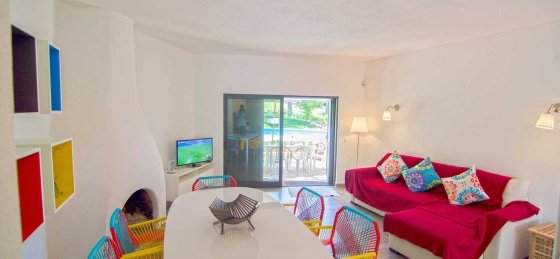 tv_por_cabo_e_wifi_incluidos_-_cable_tv_and_wifi_are_included.jpg Villa holidays in Portugal