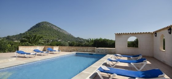 varella_-_swimming_pool_5_2400x1600.jpg Holiday home in Spain villa booking