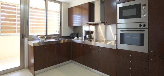 vidamar_resort_villas_algarve_-_kitchen_2.jpg Book a villa in Albufeira