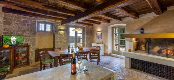 villa_tona-tonini_dvori_internet_zoom-107.jpg Book a villa in Porec