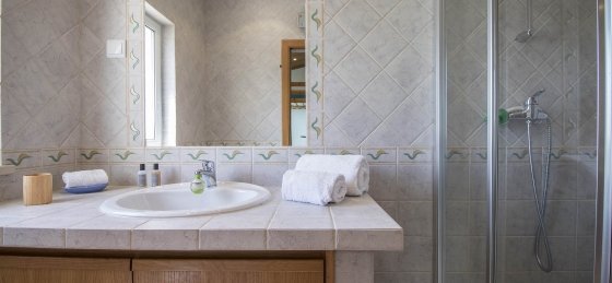 wc3.jpg Holiday villas in Algarve