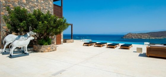 whatsapp_image_2022-09-21_at_07.18.50_23.jpeg Book a villa in Elounda