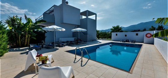 001.jpg Villas in Kos Town