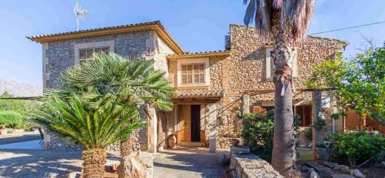 Villa rentals in Pollensa