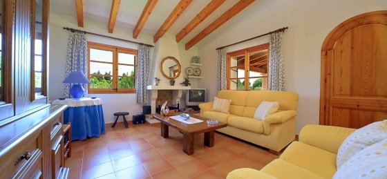 06-min.jpg Book a villa in Spain