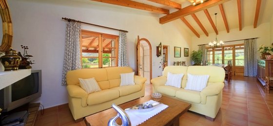 07-min.jpg Book a villa holiday in Pollensa