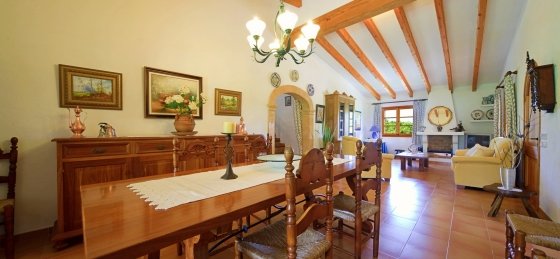 08-min.jpg Book a villa holiday in Spain