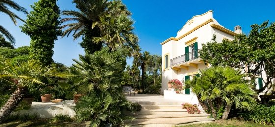 09.jpg Villas in Sicily