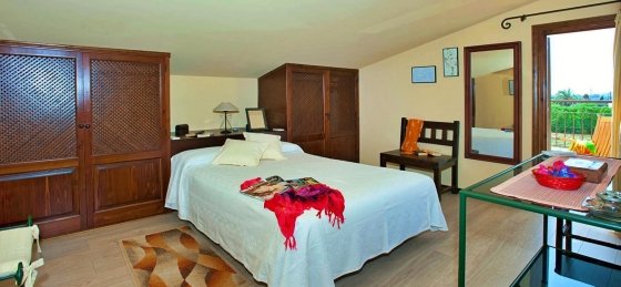 Book a villa in Pollensa