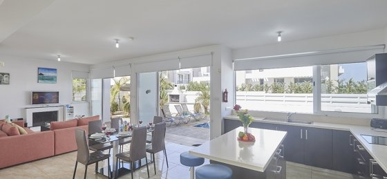 13.jpg Villas in Cyprus