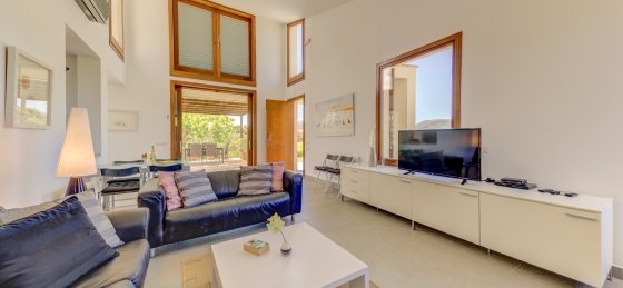 Book a villa holiday in Alcudia