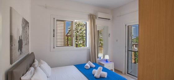 14.jpg Book a villa in Protaras