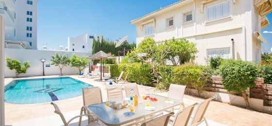 19.jpg Villas in Cyprus