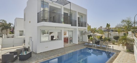 1.jpg Villa in Cyprus to rent