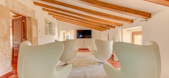 Book a villa holiday in Pollensa