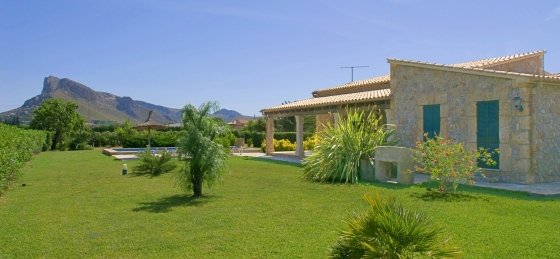 24-min.jpg Holiday villas in Balearic Islands