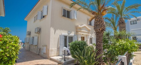 25.jpg Book a villa holiday in Cyprus