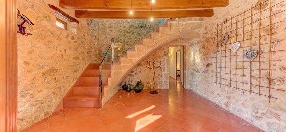 Book a villa in Pollensa