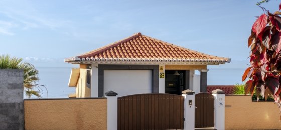 28_ourmadeira_villas_in_madeira_vista_grande_entrance.jpg Holiday villas in Portugal