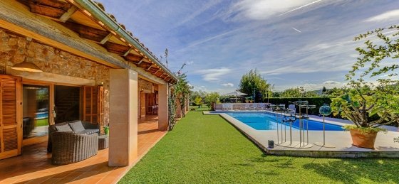 29-min.jpg Book a villa in Balearic Islands
