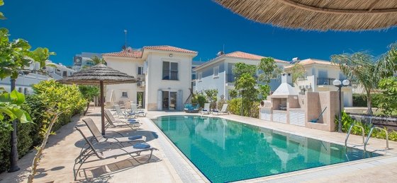 2.jpg Villas in Protaras