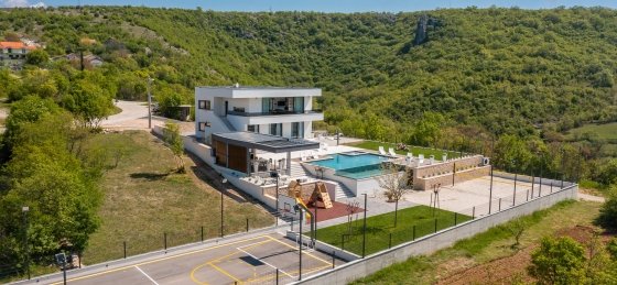 3.jpg Villas in Split