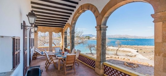 Villa rentals in Spain