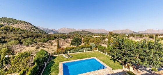 Villa holidays in Pollensa